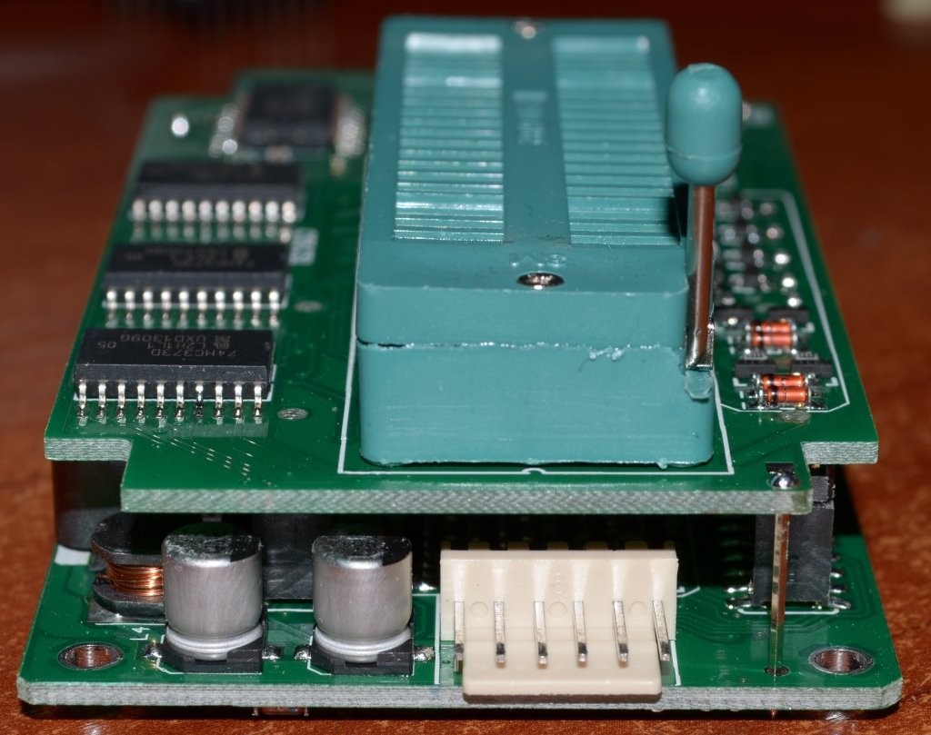 mini-pro-tl866-programmer-6-1024x809 