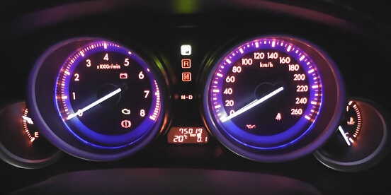obdstar-f100-change-km-Mazda-6-1 