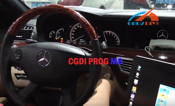 cgdi-prog-mb-program-w221-key-52 